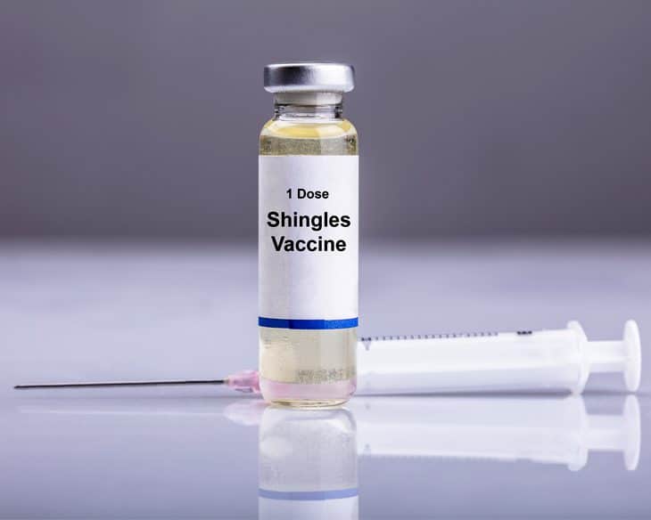 งูสวัด Shingles วัคซีนป้องกันโรคงูสวัด Shingles Vaccine พีคอสเมด Pcosmed ศูนย์รวมโซลูชั่นด้านผิวหนังครบวงจร